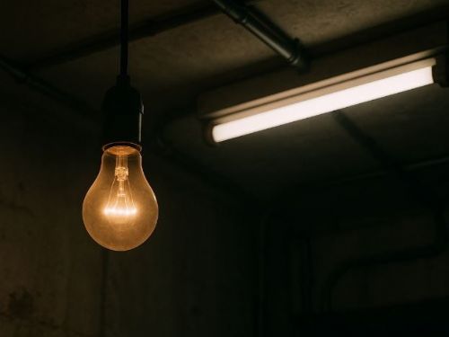 燈泡、燈管怎麼選？色溫、顯色與流明一次搞懂